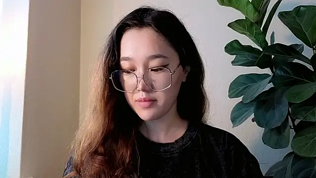 Snapshot of Jennatyan chatting on 07-23-26, 05:05 Jennatyan online show from 07-23-26, 05:05