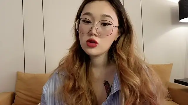 Jennatyan online show from 03-21-26, 05:19