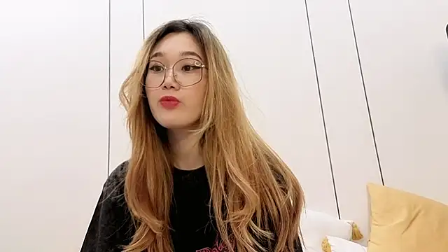 Jennatyan online show from 02-05-26, 07:37