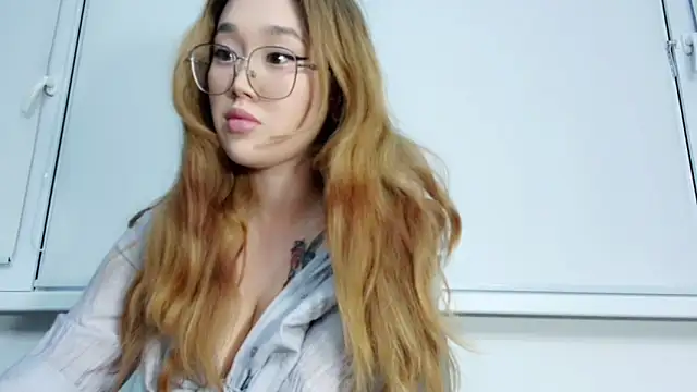 Jennatyan online show from 11-22-25, 11:20