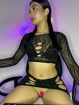 vane xx  online show from 12-17-24, 11:06