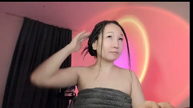 Snapshot of himeros_goddess chatting on 01-26-25, 03:27 himeros goddess online show from 01-26-25, 03:27