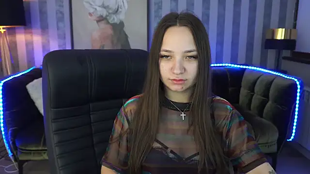 Snapshot of ElysLunar chatting on 01-16-25, 01:25 ElysLunar online show from 01-16-25, 01:25