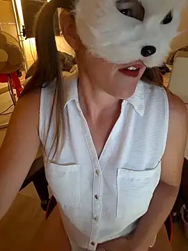Snapshot of Hexe12346 chatting on 06-10-26, 03:24 Hexe12346 online show from 06-10-26, 03:24