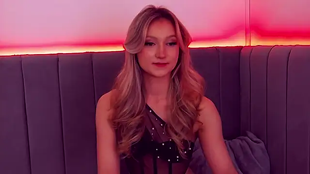 MiaNixan online show from 03-21-25, 03:22