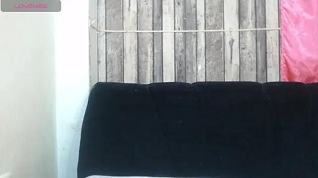 rosa pretty online show from 11-29-25, 07:30