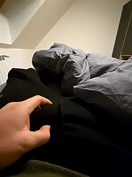 henrylawren6 online show from 12-12-24, 07:48