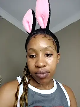 Snapshot of CocoSexyBabe chatting on 01-02-25, 05:29 CocoSexyBabe online show from 01-02-25, 05:29