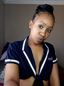Snapshot of CocoSexyBabe chatting on 01-25-25, 06:45 CocoSexyBabe online show from 01-25-25, 06:45