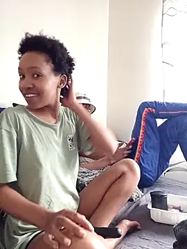 CocoSexyBabe online show from 04-18-26, 01:13