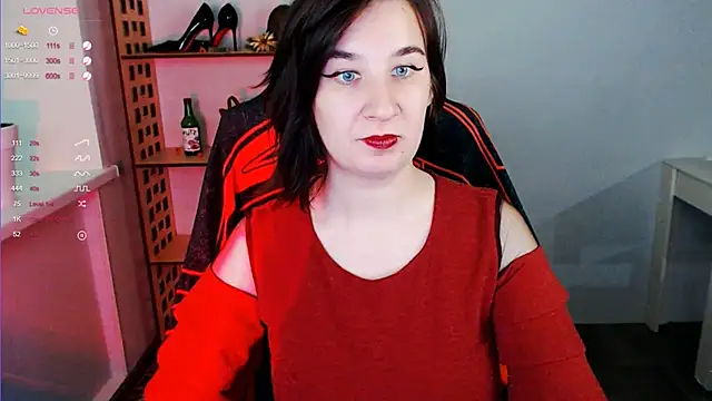 Snapshot of Goddess_Sophie chatting on 01-31-25, 10:52 Goddess Sophie online show from 01-31-25, 10:52
