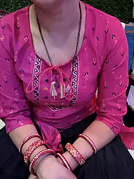 kaveerpooja947 online show from 11-15-25, 05:28