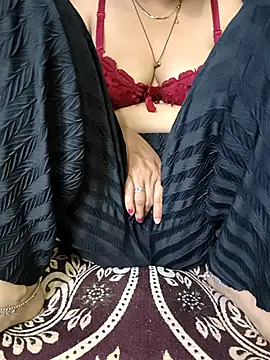 kaveerpooja947 online show from 02-10-26, 04:06