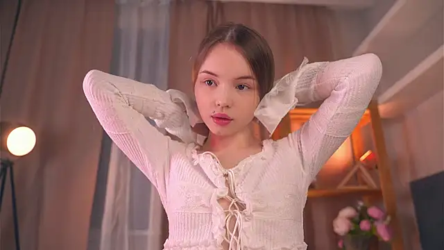 Miss miracle online show from 11-23-25, 04:39