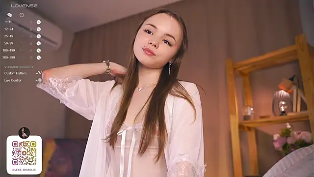 Snapshot of Miss_miracle chatting on 03-21-25, 06:51 Miss miracle online show from 03-21-25, 06:51