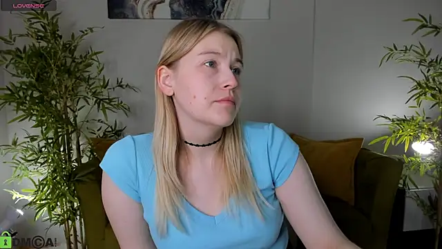 Colleen Blake online show from 05-28-26, 04:46