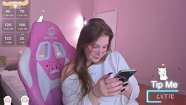 Colleen Blake online show from 12-03-25, 05:01