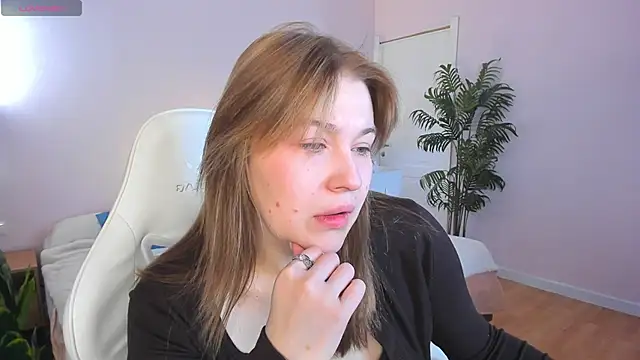 Colleen Blake online show from 02-15-26, 05:23