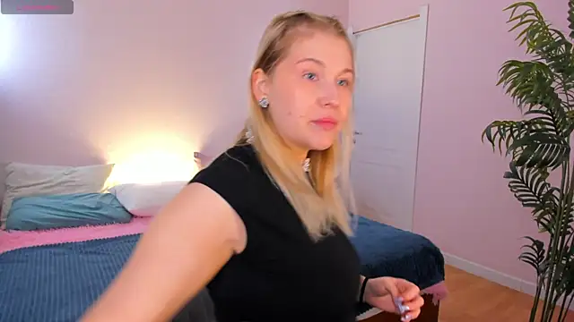 Colleen Blake online show from 05-07-26, 05:05