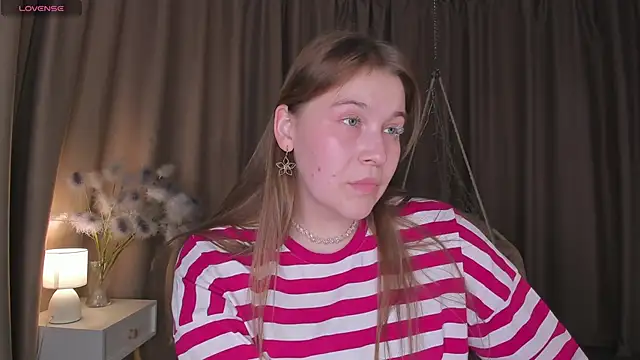 Colleen Blake online show from 09-25-25, 03:51