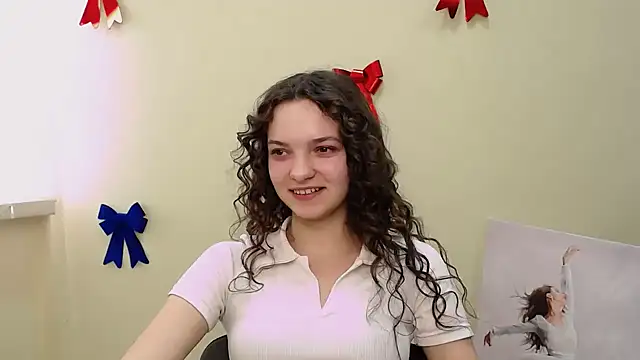 Snapshot of _SusieSu_ chatting on 02-19-25, 10:56 SusieSu online show from 02-19-25, 10:56