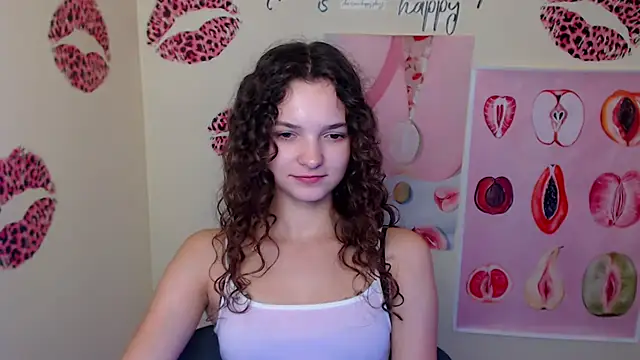 Snapshot of _SusieSu_ chatting on 09-27-25, 12:22 SusieSu online show from 09-27-25, 12:22
