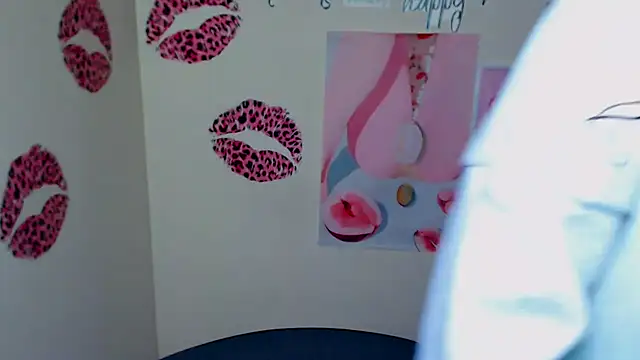  SusieSu  online show from 01-12-26, 07:37