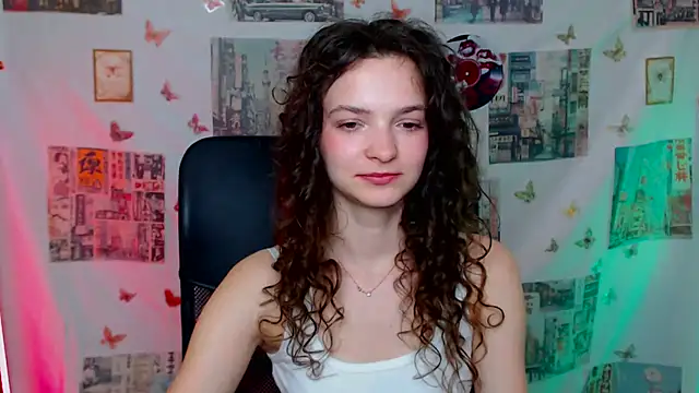  SusieSu  online show from 04-08-26, 12:17