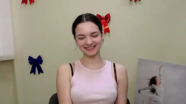 Snapshot of _SusieSu_ chatting on 02-14-25, 10:38 SusieSu online show from 02-14-25, 10:38