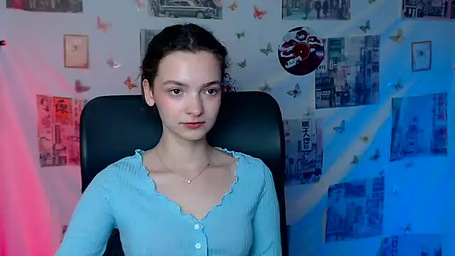 Snapshot of _SusieSu_ chatting on 04-26-26, 12:24 SusieSu online show from 04-26-26, 12:24
