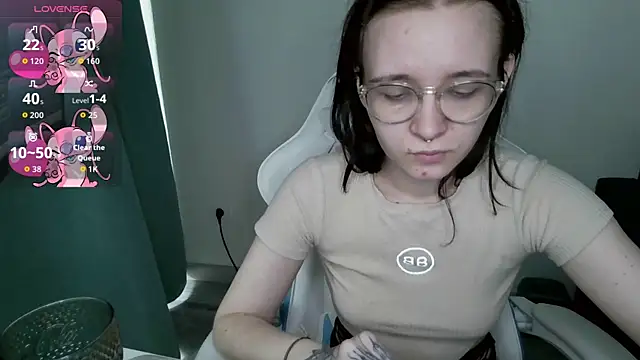 crashtest 13 online show from 10-28-25, 08:46