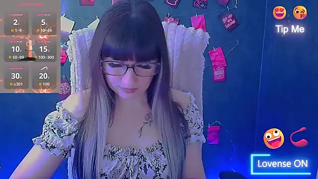 Snapshot of Violla_My chatting on 05-01-26, 05:45 Violla My online show from 05-01-26, 05:45