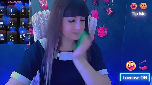 Snapshot of Violla_My chatting on 05-19-26, 05:47 Violla My online show from 05-19-26, 05:47