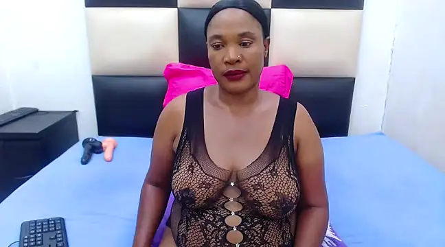 LICKABLEASSxxxx online show from 03-06-25, 04:28