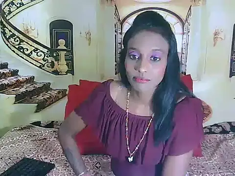 Snapshot of IndianLoveBug chatting on 01-07-25, 04:27 IndianLoveBug online show from 01-07-25, 04:27