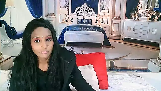 Snapshot of IndianLoveBug chatting on 09-19-25, 05:06 IndianLoveBug online show from 09-19-25, 05:06