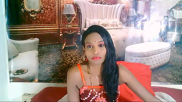 Snapshot of IndianLoveBug chatting on 10-07-25, 05:47 IndianLoveBug online show from 10-07-25, 05:47