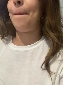 Gabrielleof online show from 04-14-26, 01:49