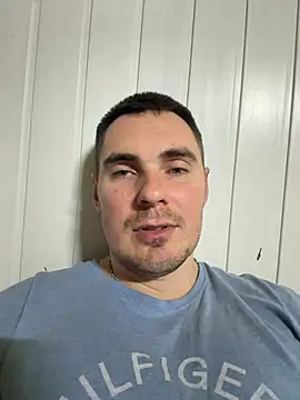Snapshot of Rowing199456 chatting on 04-01-26, 07:11 Rowing199456 online show from 04-01-26, 07:11