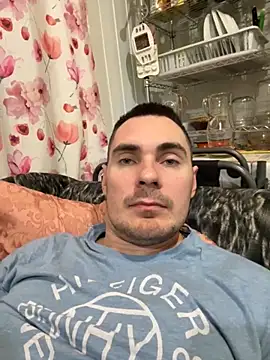 Rowing199456 online show from 11-21-25, 01:04