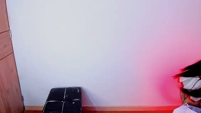 Tiffany sander online show from 03-11-25, 10:07