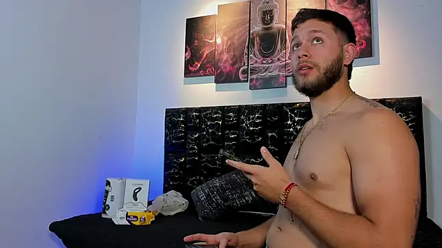 BastianFerrari online show from 11-28-25, 02:45