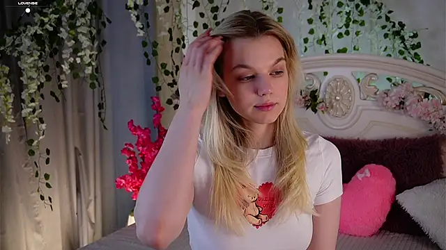 EdlinAlliston online show from 10-20-25, 02:06