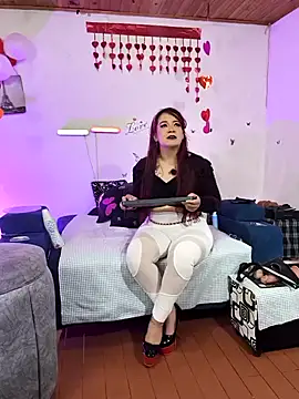 keila j online show from 03-23-26, 10:48