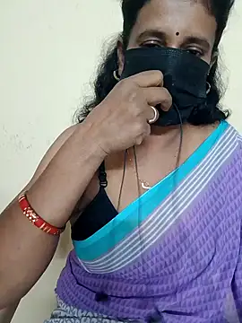 Snapshot of akshara_22 chatting on 01-01-25, 01:27 akshara 22 online show from 01-01-25, 01:27