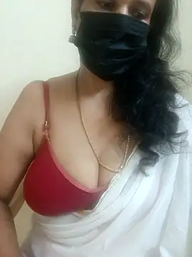 Snapshot of akshara_22 chatting on 11-16-25, 04:12 akshara 22 online show from 11-16-25, 04:12