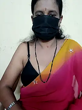 Snapshot of akshara_22 chatting on 01-20-25, 04:12 akshara 22 online show from 01-20-25, 04:12