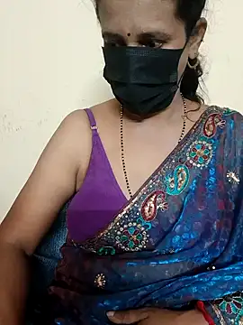 Snapshot of akshara_22 chatting on 01-04-25, 02:56 akshara 22 online show from 01-04-25, 02:56