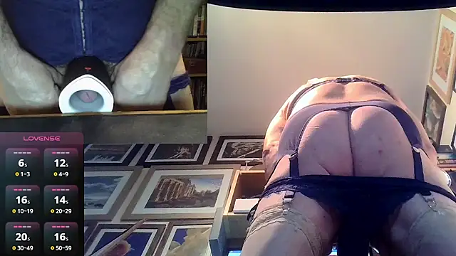 Snapshot of nataliecdlive chatting on 01-25-25, 11:11 nataliecdlive online show from 01-25-25, 11:11