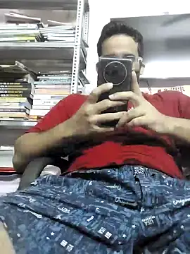 Snapshot of PatelBond chatting on 11-14-25, 12:25 PatelBond online show from 11-14-25, 12:25